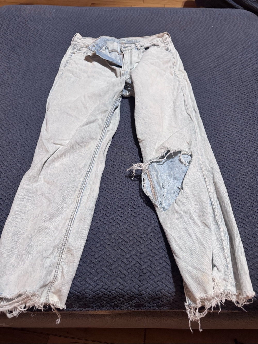 American Eagle Outfitters Light Blue Denim Jeans
